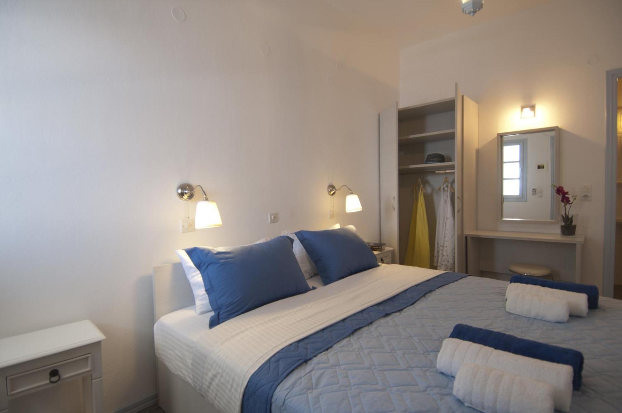 Blu Rooms Akrotírion 部屋 写真